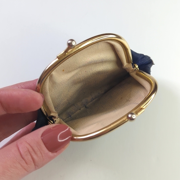 80's Vintage Fleur-De-Lis Embossed Leather Coin Pouch Change Purse Navy Gold - Picture 5 of 8